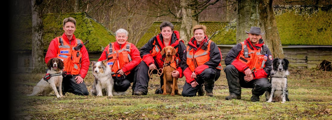 DOG Streamz magnetic collars are worn and endorsed by Search Dog Rescue to support their dogs ongoing wellbeing and help with injuries or issues the dogs may have. Handlers also endorse YOU Streamz magnetic ankle bands to support their wellbeing